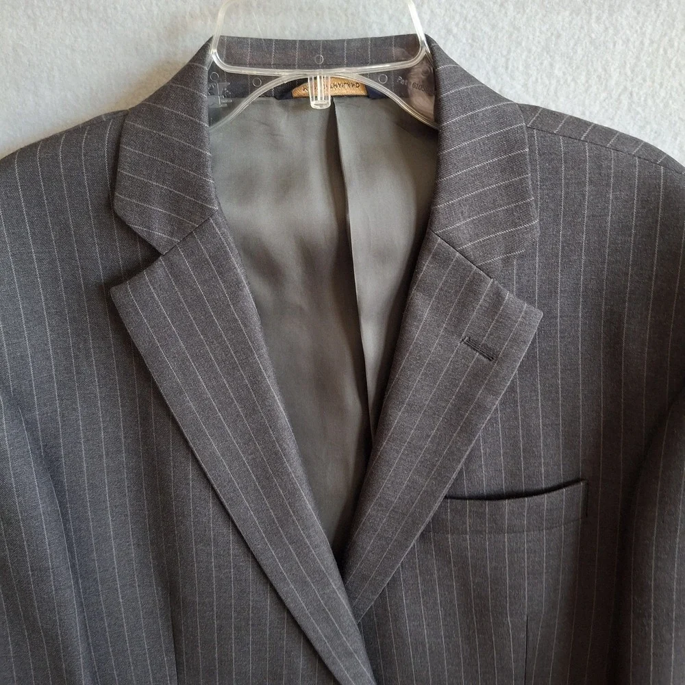 Brooks Brothers Mens Suit 40R W32 Gray Pinstripe 100% Wool 2 Pc Jacket Pants